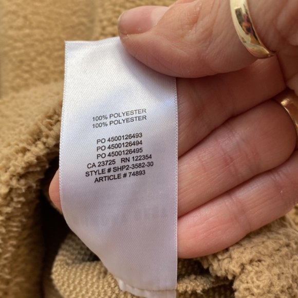 ❗️SOLD❗️Sunday Best Lupa Fuzzy Sherpa Sweater Size S - Picture 8 of 8